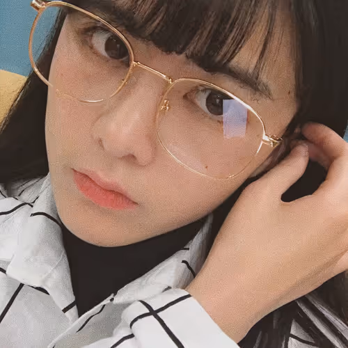 Sxeyesrq