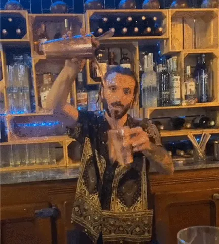 Item #100103047832141480485978044820237953938549135114429764531299242301142448734209 Media