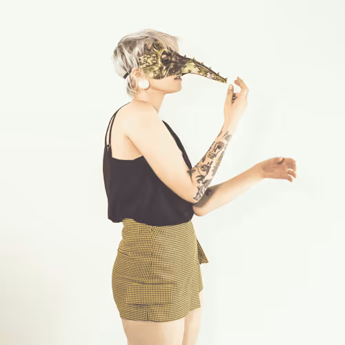 Item #109931125644720774743925664871075202306165972680174386762390863626946748612609 Media