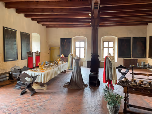 Item #25521092131356807730972205969166247316644464147603329584197842393716383285249 Media