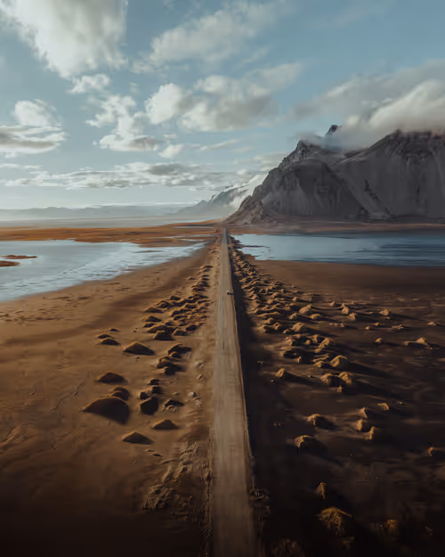 Item #3675481411317596523649091696801759419370078050223984411814034732712877621249 Media