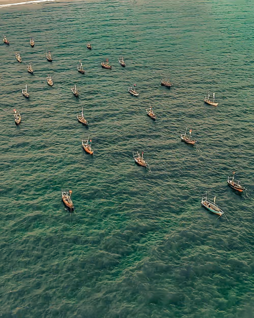 Item #76182420435474433030175106925333141340122143524658153810664851464763335507969 Media