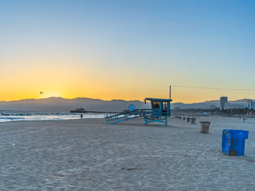 Item #62617397375757312297803897609954755559227699621957103885912270301098485481473 Media