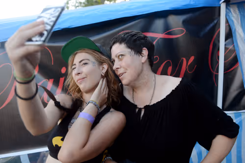 Item #44342675961109375462989417905387760220249458384552523538214946754673629986817 Media