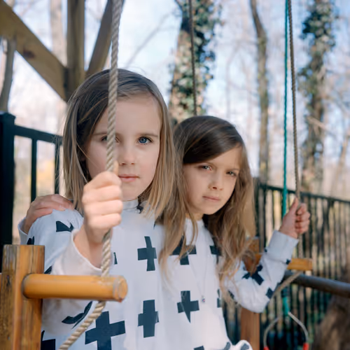 Item #55009236754177688704712285819362994549214138196257374091251074597026202124289 Media