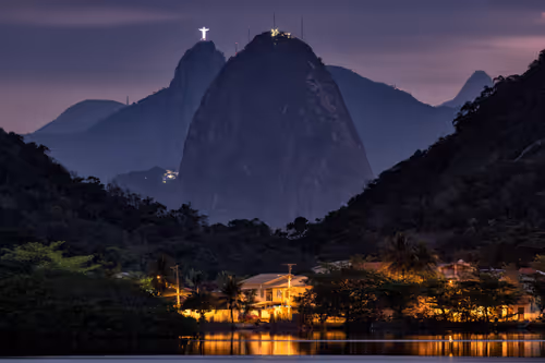 Item #111826274014369787232323759206020635750151409343258999338150703707804839968769 Media