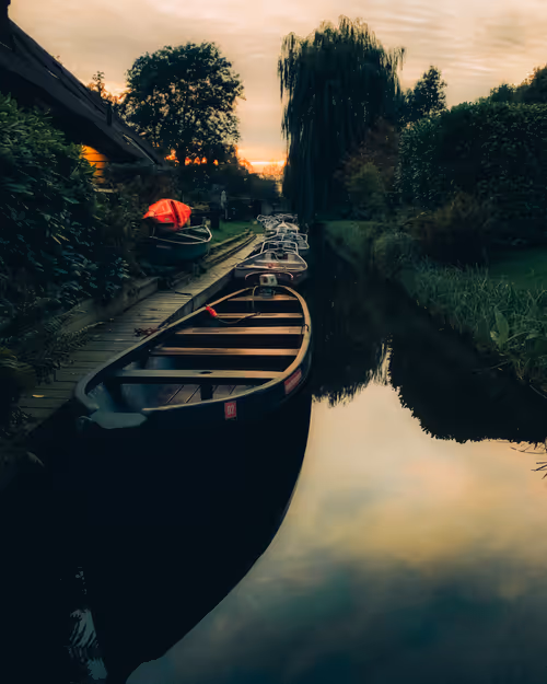 Item #7975845454857937497874630943357433900918584086493120685432588844350258020353 Media