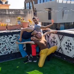 94745967520971096604057728122660795152210802931068623242205408494147636035585