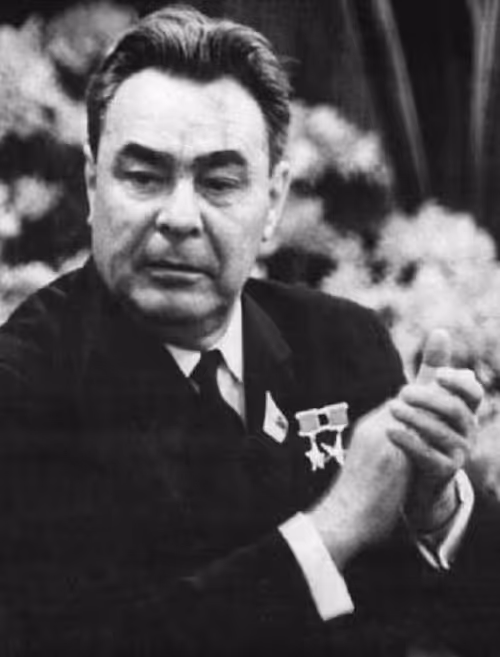 Item #44573227669873450489780239563459132146683057901994485316953291736628441645057 Media