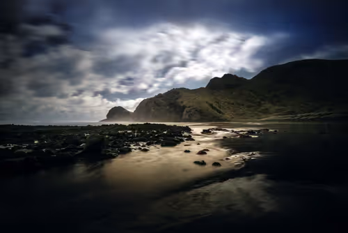 Item #108547290172068983727785202246252609350304201814617164826611777328398594998273 Media