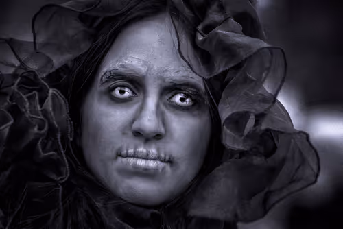 Item #18919836519826398434351315919432776993823623582034791784724945925014747611137 Media