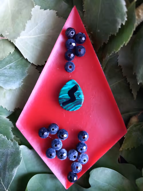 Item #22792768105516219137734071195640847158683865628995080941941242327085778731009 Media