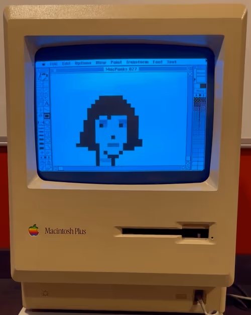 Item #71726801684445447248434831932165511436649228798238682159683429389462939893761 Media