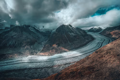 Item #57838873307730799033635906984496396884478891164141472861664138665031150600217 Media