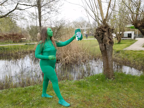 Item #87848933421201936730913511109796940139970228758235385019634243314752031817729 Media