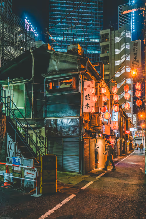 Item #63385844922884707260670708997335825018243835468688279288737241358726661668865 Media