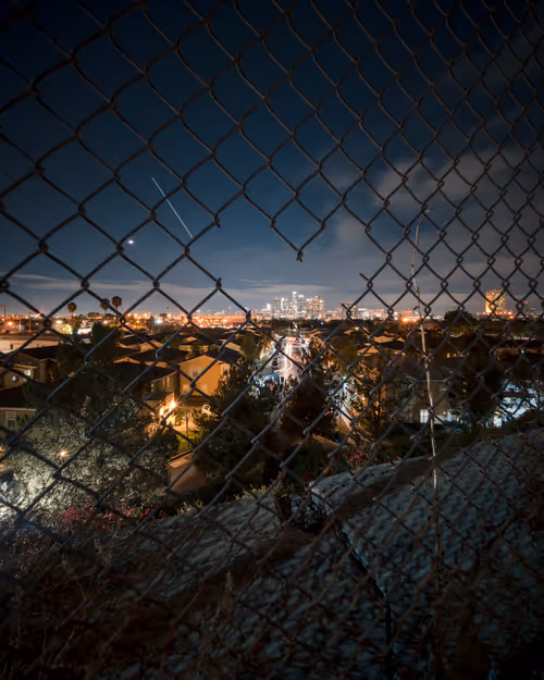 Item #182518665829308893136074239767788672486362925866200732254418952806100631553 Media