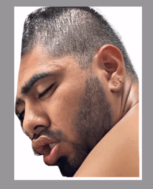 Item #72040412668859989046632421768626054247327747018099968045345371660692611923969 Media