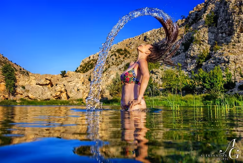 Item #65345487953311582179904319908136273825398030986349115812322284605128302395393 Media