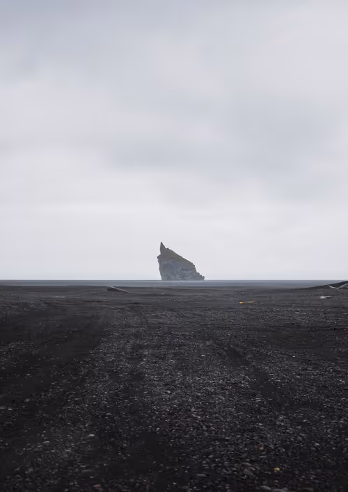 Item #37166292038875349810746612837735462118935835935702038300656537536779406802945 Media