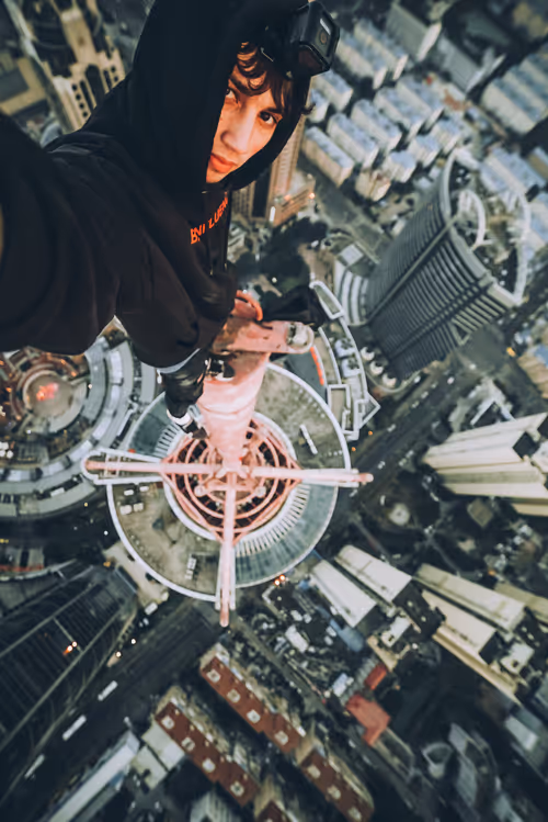 Item #58869423060092287932905833612744339938791299685591423145075612276377178341377 Media