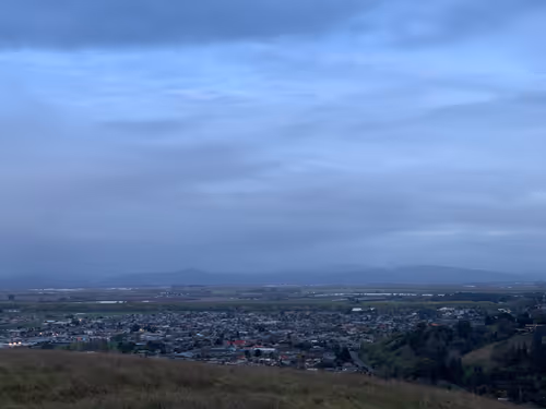 Item #100151078309057675366159992497543003968848618159963270405575559532755256606721 Media