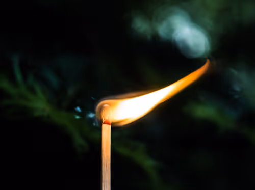 Item #38069088421557280780080489884356511775313840977413642295707171755565577666561 Media