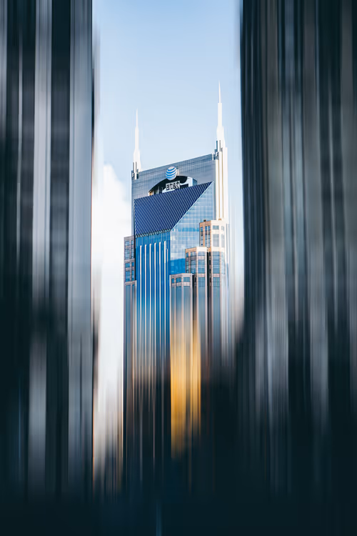 Item #70030944174912561033186400510346938994193556498130647062085249169629816815617 Media