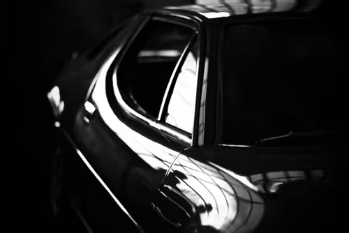 Item #22697399333350722235065046587235855656936198843700275230507810596266184802305 Media