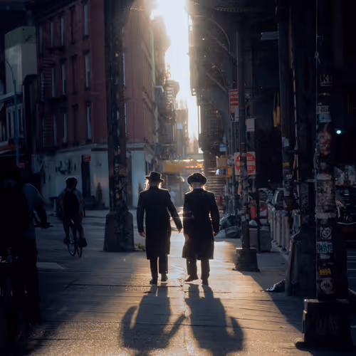 Billy Dinh SuperRare 11