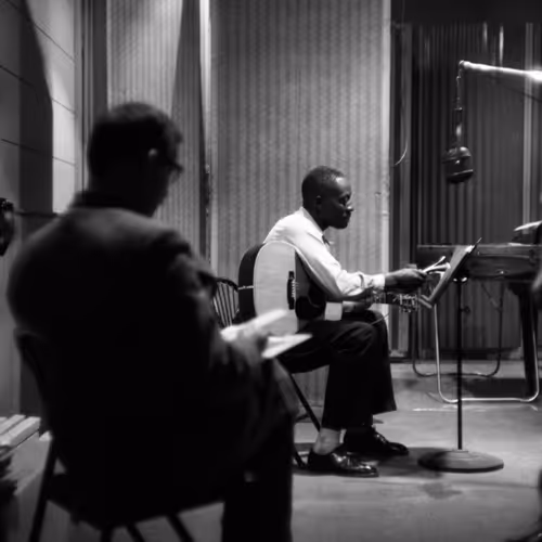 Big Bill Broonzy Photographed By David Gahr