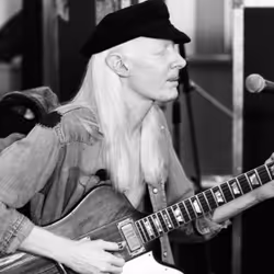 Johnny Winter Photographed By David Gahr