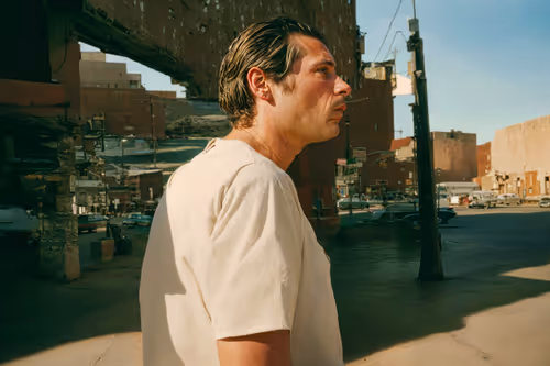 Item #3810836015 Media