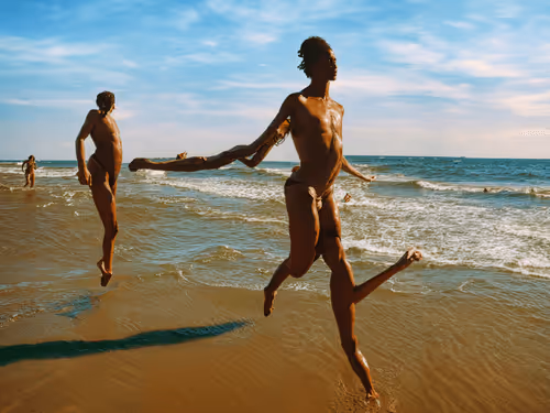 Item #943425658 Media