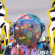 425
