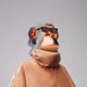 989