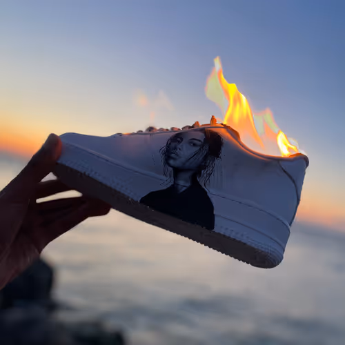 Sneakers X Fire