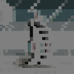 7582
