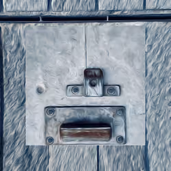 559