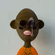 785