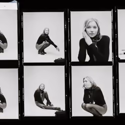 Sara Contactsheet #1