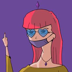785