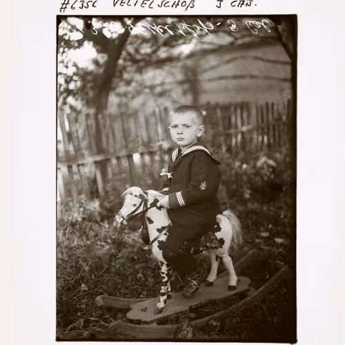 August Sander 10k Collection