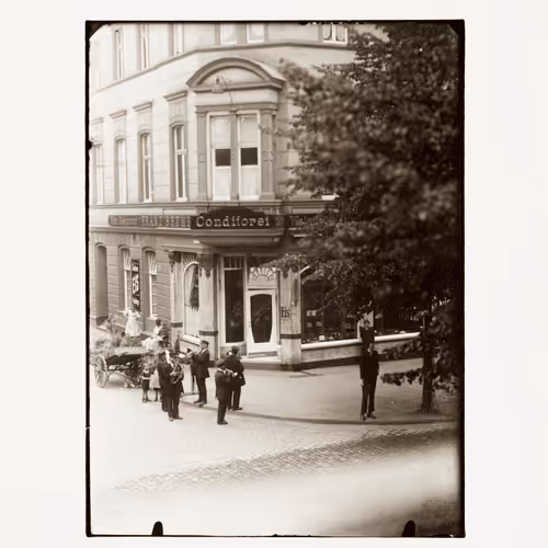 August Sander 10k Collection