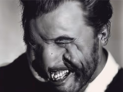 Item #23000037 Media