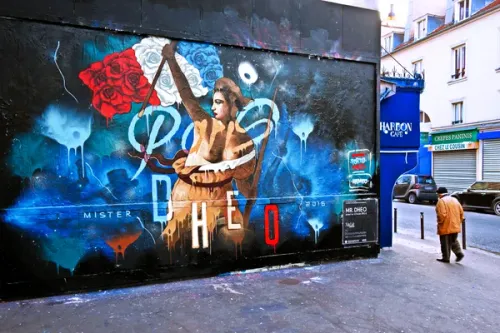 Item #60129542145 Media