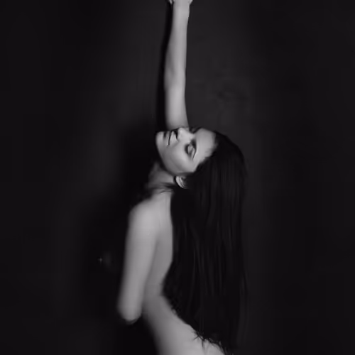 Dancing in the Dark V3