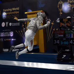 📸🤺 1
