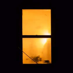 WINDOW 946