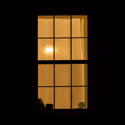 WINDOW 749